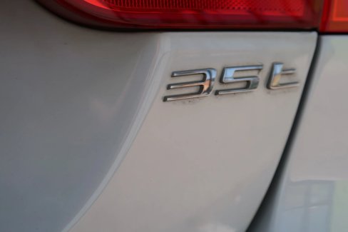 Used 2017 Jaguar XE First Edition image 54