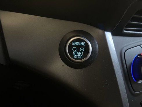 Used 2019 Ford Escape SE image 23