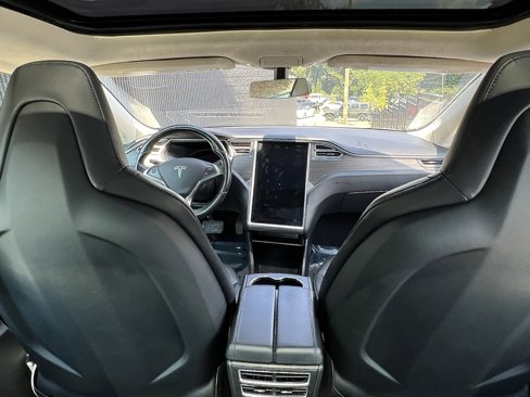 Used 2014 Tesla Model S P85 image 38