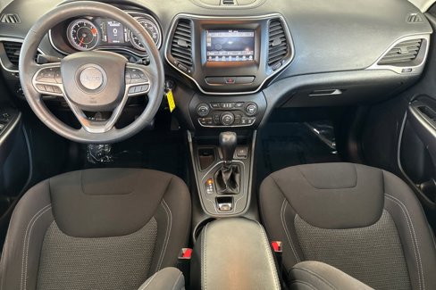 Used 2019 Jeep Cherokee Latitude w/ Popular Appearance Group image 14