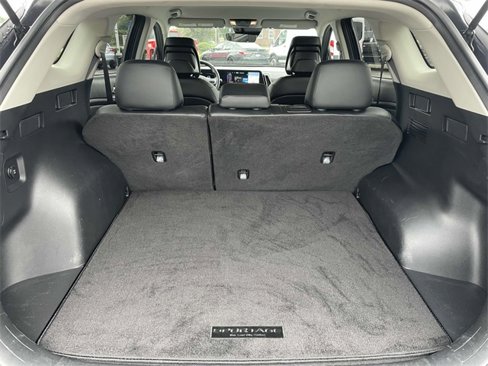 Used 2023 Kia Sportage EX image 8