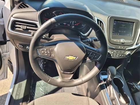 Used 2024 Chevrolet Equinox LT image 30