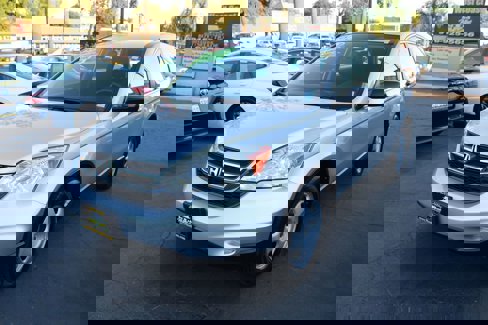 Used 2010 Honda CR-V LX image 4