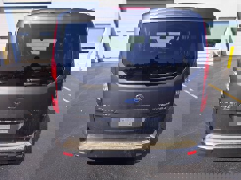 Used 2018 Ford Transit Connect Titanium image 4