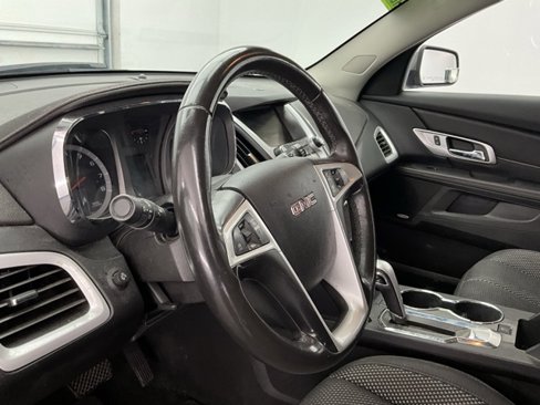 Used 2015 GMC Terrain SLE w/ Chrome Edition image 9