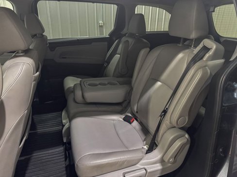Used 2018 Honda Odyssey EX-L image 19