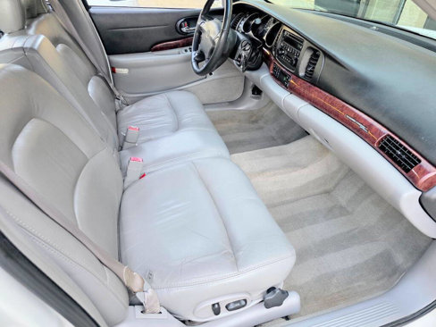 Used 2005 Buick Le Sabre Limited image 25