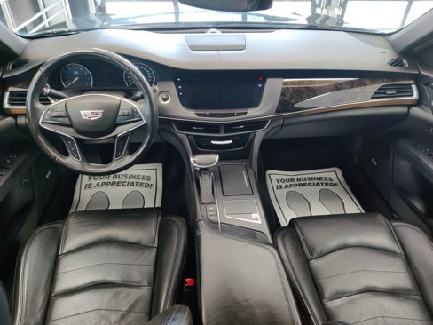 Used 2018 Cadillac CT6 Luxury image 13