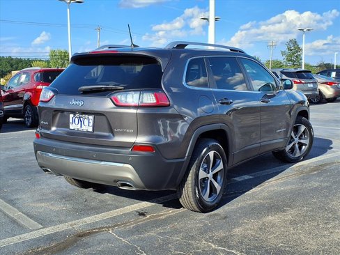 Used 2019 Jeep Cherokee Limited image 31