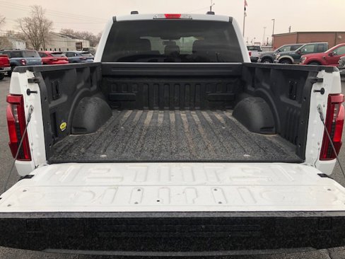 Used 2024 Ford F150 XLT image 11