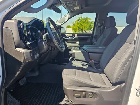 Used 2023 Chevrolet Silverado 1500 LT image 11