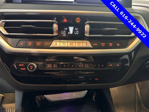 Used 2023 BMW X3 xDrive30i w/ Premium Package image 15