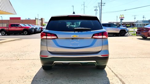 Used 2023 Chevrolet Equinox LT w/ Driver Convenience Package image 6