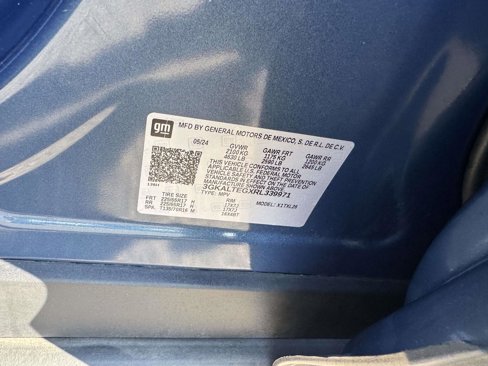Used 2024 GMC Terrain SLE image 15