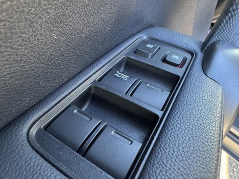 Used 2011 Honda CR-V EX-L image 10