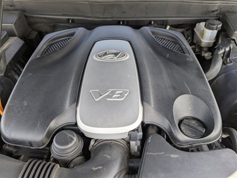 Used 2011 Hyundai Genesis 4.6 image 22