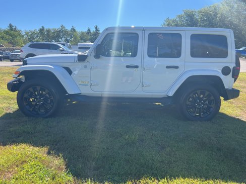 Used 2021 Jeep Wrangler Unlimited Sahara w/ Cold Weather Group image 4