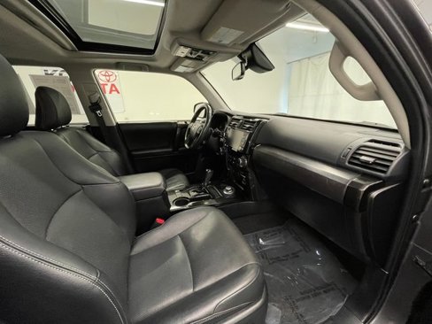 Used 2020 Toyota 4Runner Nightshade image 8