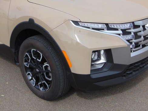 Used 2023 Hyundai Santa Cruz SEL w/ Activity Package image 2