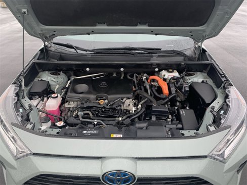 Used 2021 Toyota RAV4 XLE image 26