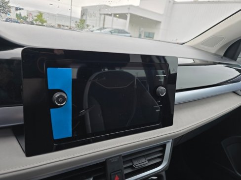 New 2025 Volkswagen Taos SE image 35