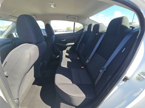 Used 2022 Nissan Sentra SV image 8