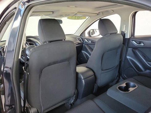 Used 2015 MAZDA MAZDA3 i Touring w/ Technology Package image 19