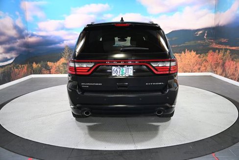 Used 2017 Dodge Durango Citadel w/ Premium Entertainment Group image 6