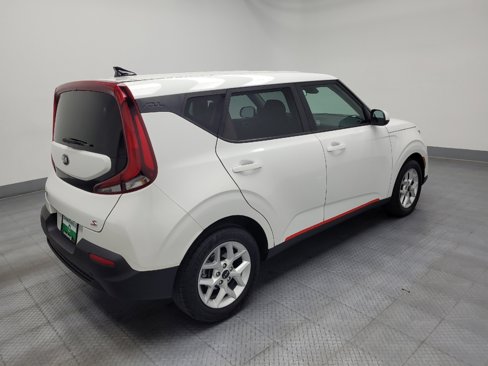 Used 2020 Kia Soul S image 10
