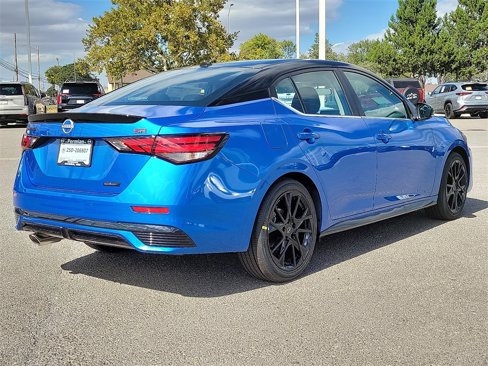 New 2025 Nissan Sentra SR w/ Midnight Edition image 11