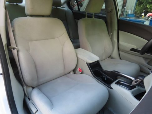 Used 2012 Honda Civic LX image 33