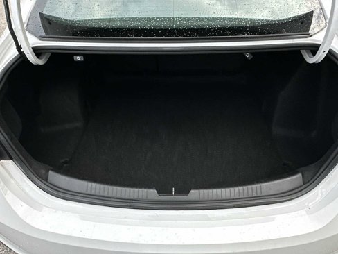 Used 2023 Chevrolet Malibu LT image 25