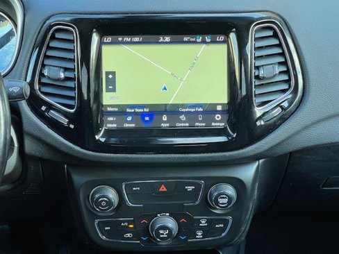 Used 2020 Jeep Compass Limited w/ Luxury Seat Group image 20
