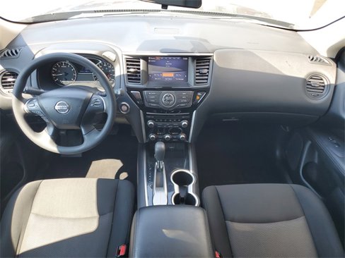 Used 2019 Nissan Pathfinder S image 3