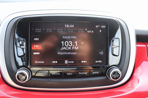 Used 2017 FIAT 500X Lounge image 27
