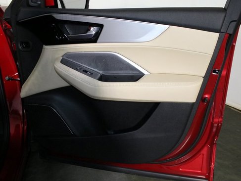 Used 2025 Acura MDX w/ Technology Package image 39