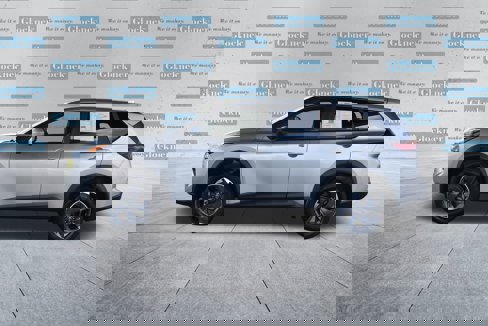 Used 2024 Nissan Rogue SV image 9