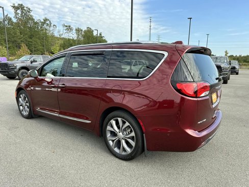 Used 2019 Chrysler Pacifica Limited w/ Tire & Wheel Group image 6