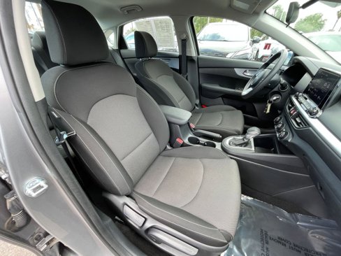 Used 2024 Kia Forte LXS image 30