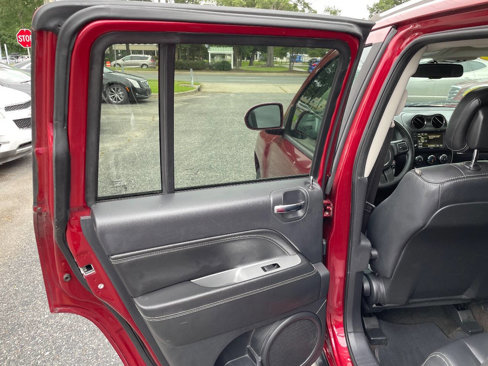 Used 2014 Jeep Compass High Altitude image 27