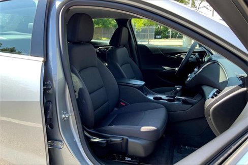 Used 2023 Chevrolet Malibu LT image 7