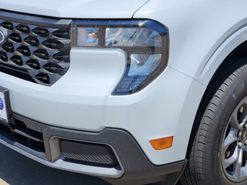 New 2025 Ford Maverick XLT image 6
