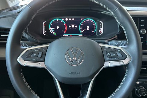 Used 2022 Volkswagen Taos SEL w/ Panoramic Sunroof Package image 23