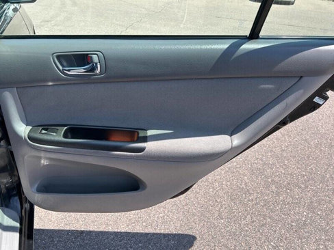 Used 2005 Toyota Camry LE image 17