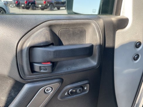 Used 2012 Jeep Wrangler Unlimited Sport image 5