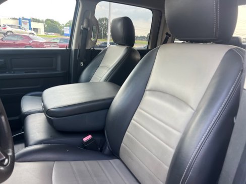 Used 2012 RAM 1500 Tradesman w/ Trailer Brake Control Group image 17