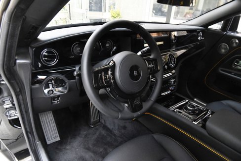 Used 2024 Rolls-Royce Spectre w/ Spectre Launch Package image 12