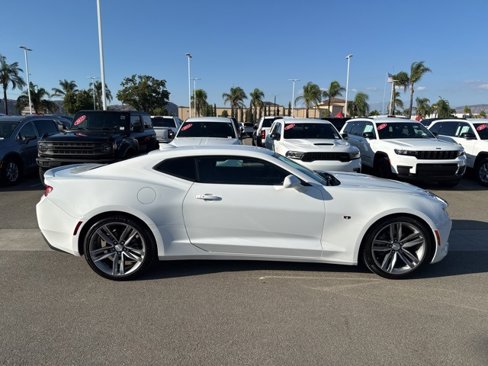 Used 2017 Chevrolet Camaro LT w/ RS Package image 9