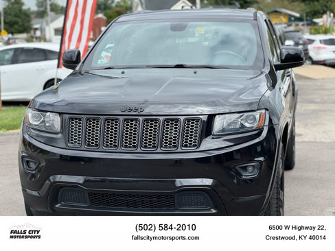 Used 2015 Jeep Grand Cherokee Altitude image 1