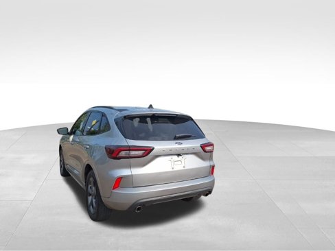 Used 2023 Ford Escape ST-Line image 10